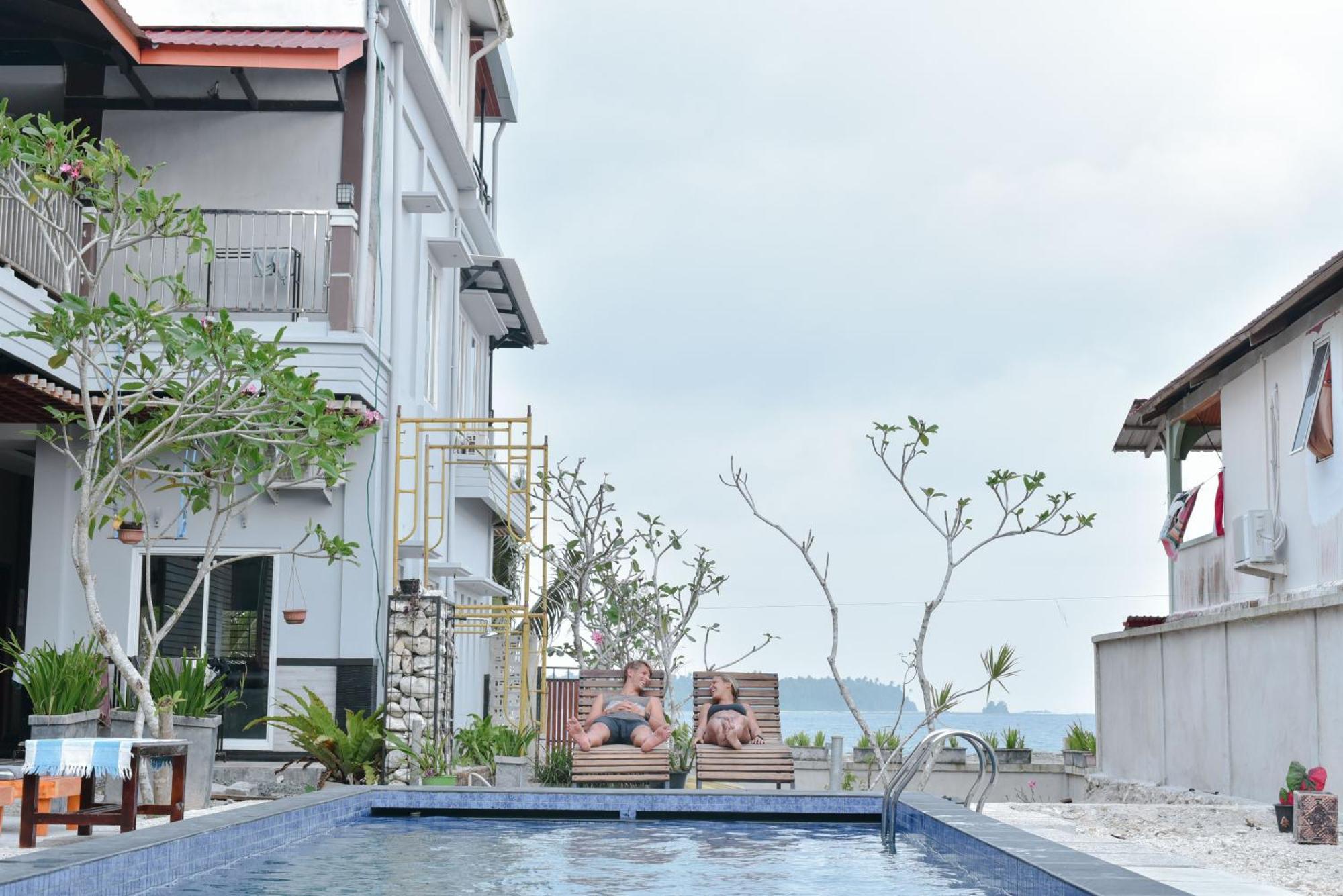 Oseda Nias Surf House Hotel Hilibotodane ภายนอก รูปภาพ