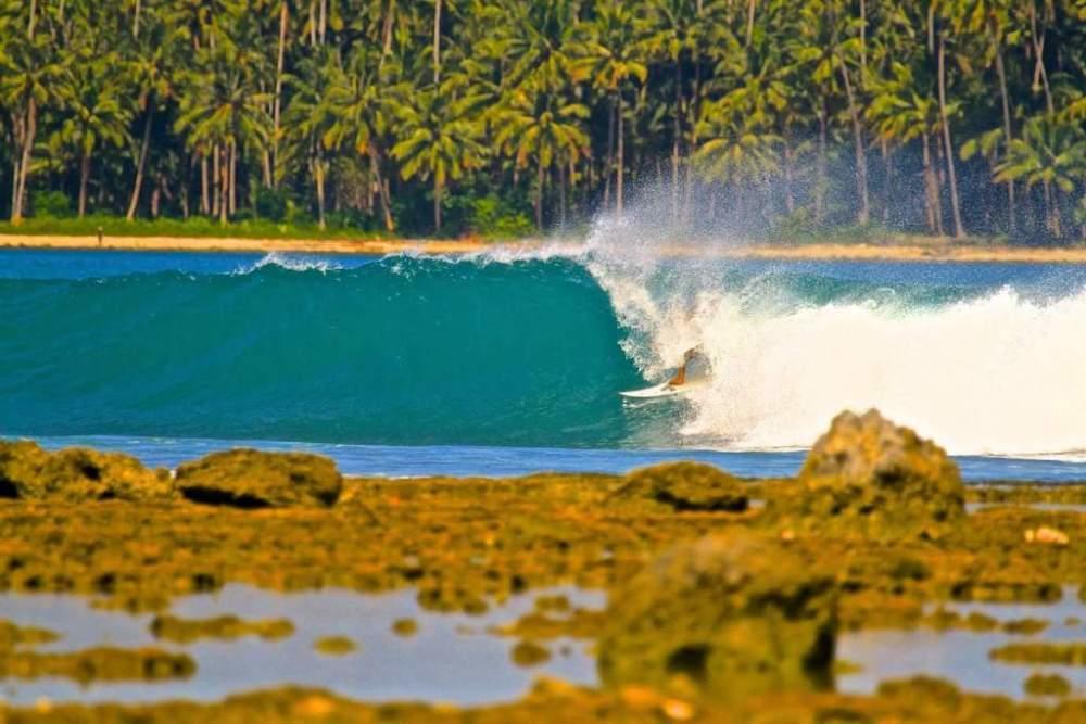 Oseda Nias Surf House Hotel Hilibotodane ภายนอก รูปภาพ