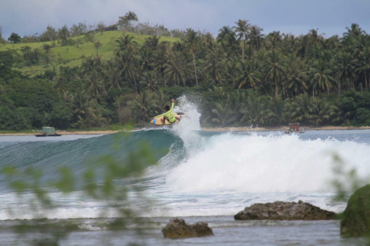 Oseda Nias Surf House Hotel Hilibotodane ภายนอก รูปภาพ